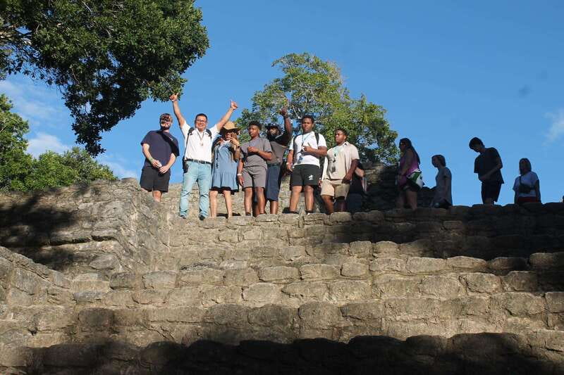 Mahahual: Chacchoben Mayan Ruins and Seven Color Lagoon Trip - Heat-smart packing: what to bring for ruins and lagoon time