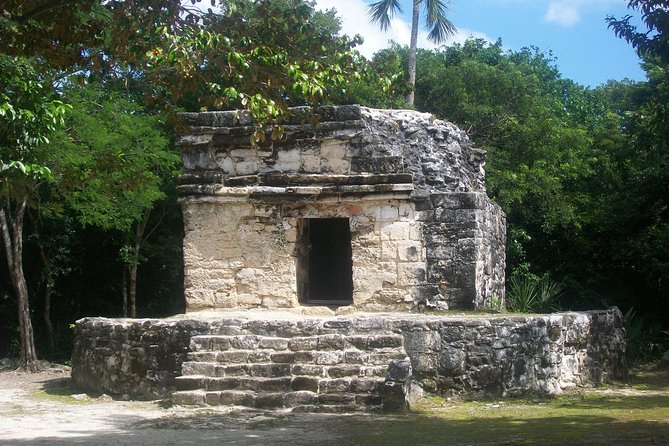 Mayan Ruins and Beach Time - A half-day that mixes ruins, tequila, and ocean time