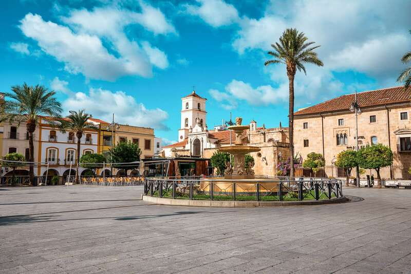 Mérida: 3-Hour Walking Food Tour - Tacos al pastor and carnitas to close the tour