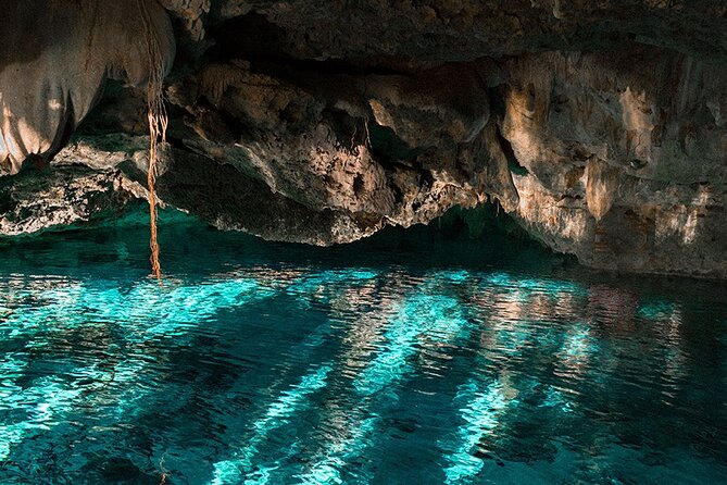 Merida : Guided tour of Uxmal, Kabah and Cenote with Lunch - Entering Uxmal: the ruins that feel calmer than the big-name crowds