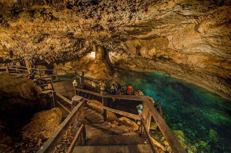 Merida: Hacienda Sotuta de Peon w/ Cenote & Henequen Tour - Group size, language switching, and the one real drawback