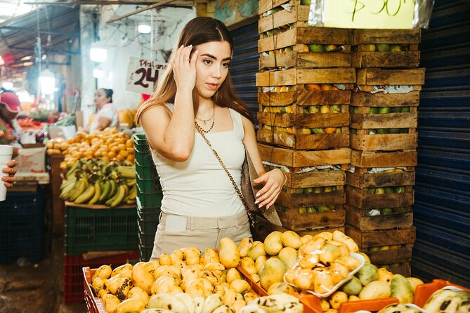Merida Market Tour: Flavors, Colors & Traditions - English guidance and a small group that keeps questions easy