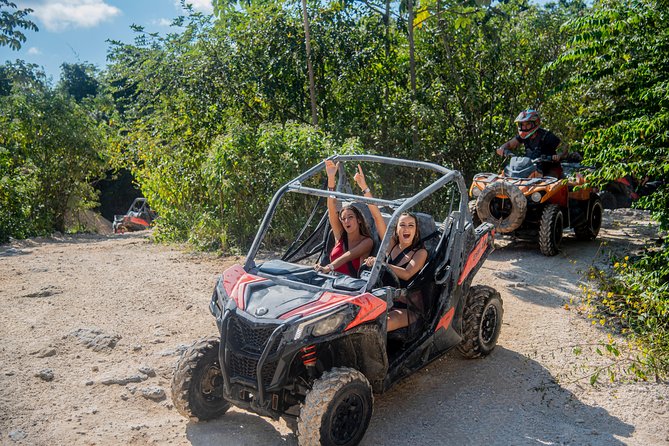 Mud Madness at Selvatica - Arrival, waivers, and the pace through the morning