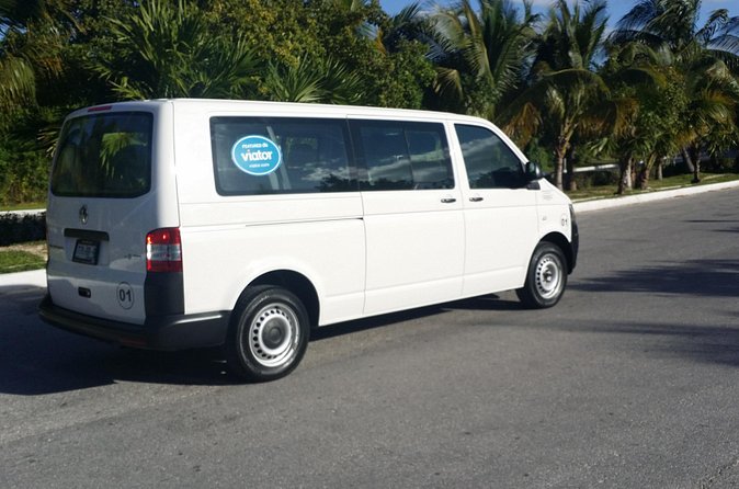 One-Way Private Airport Transfer Cancun & Riviera Maya - The ride experience, car service, and the human touch