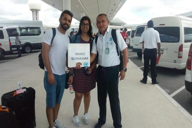 One-way private transfer Airport - Tulum. - Finding Your Driver at Cancun International Airport Without Headaches