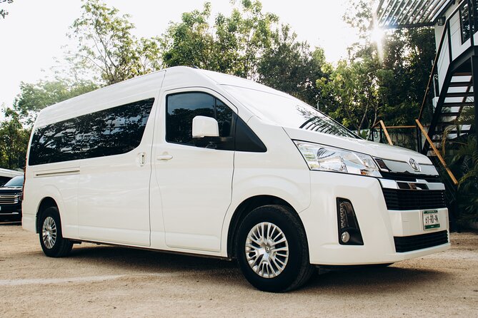 One way Private Transfer Cancun - Cancun International Airport - Timing and the 20 minute allowance, how to avoid the awkward moment