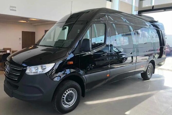 One way Private Transfer Cancun - Cancun International Airport - Price and value: what $55 per group buys you