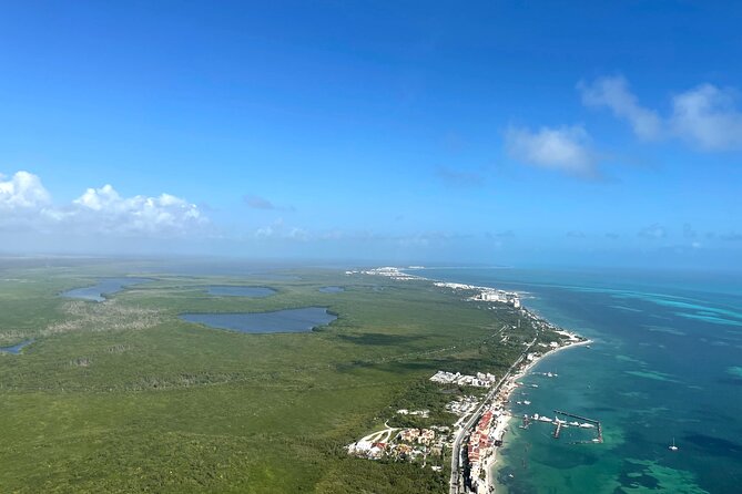 Plane rental Cancun to Cozumel - Cancun International Airport FBO: meeting the concierge and pilot