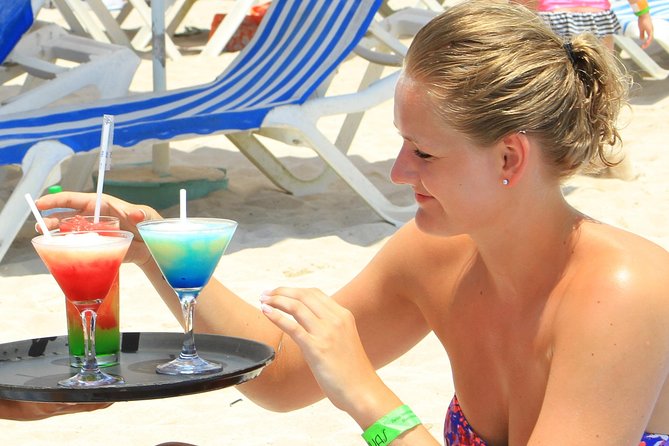 Playa Uvas Open Bar Exclusive Pass - Price and value: what $45 buys you in real terms