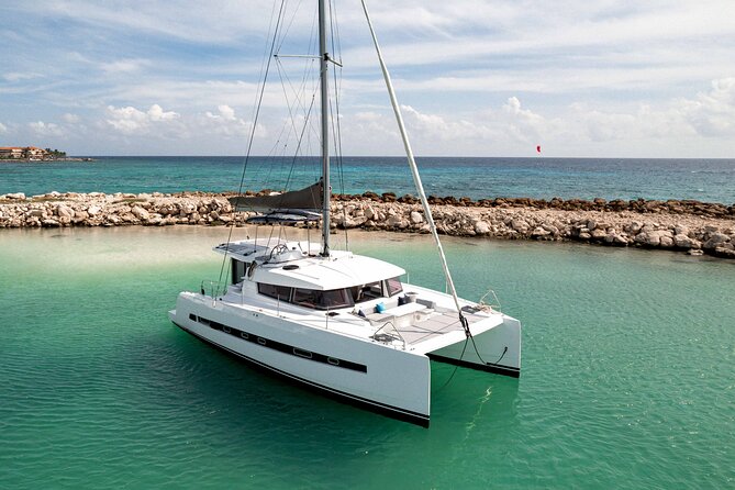 Private 40' Bali Catamaran – Drinks & Food Included - The 4-Hour Flow: Sail Out, Reef Time, Then Head Back