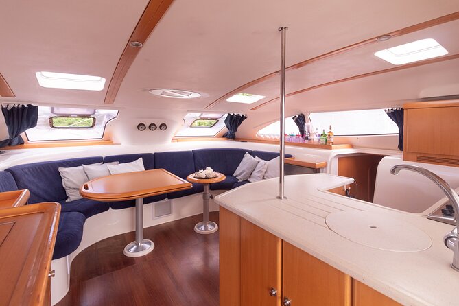 Private 6 Hrs 47 ft. Catamaran Snorkel & Cielo Charter (30p. max) - Open bar, fresh lunch, and the snacks that keep the day moving