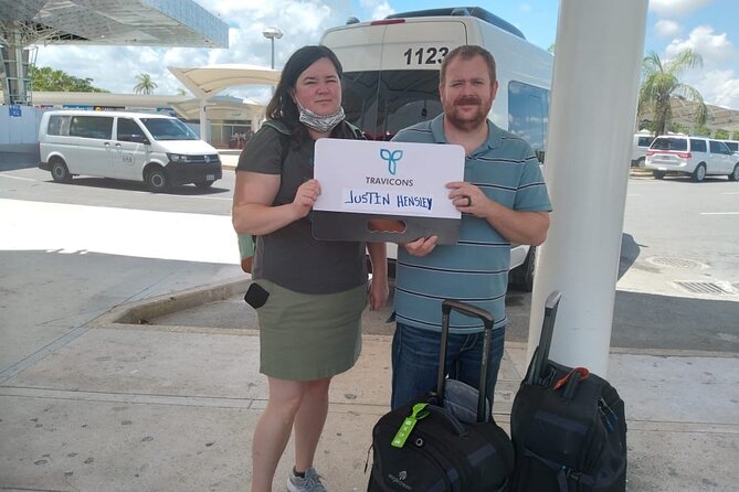 Private Airport Transportation in Mexico - Smooth Airport Drop-Off: Help Unloading Your Bags
