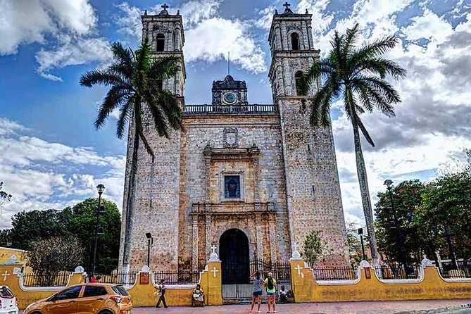 Private Chichen Itza, Cenote and Valladolid Tour with Lunch - Guides and pace: what you can expect from the people running the day