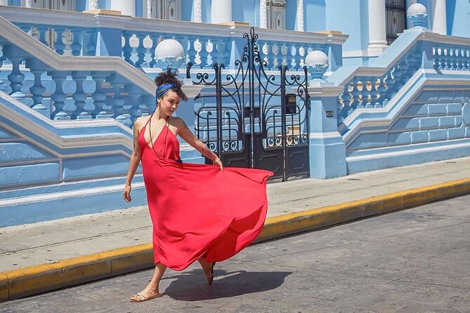 Private City tour Merida History plus Local Antojitos Tasting - Plaza Grande: San Ildefonso Cathedral, Casa de Montejo, and Government Palace murals