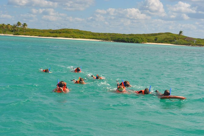 Private Escape: Isla Contoy & Isla Mujeres with Snorkeling - What you should pack so the day feels easy
