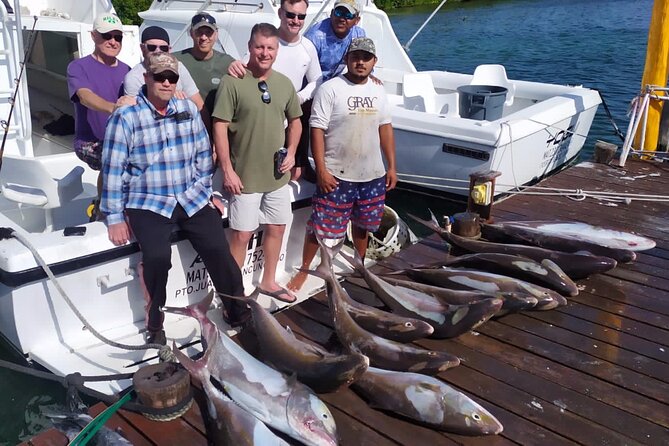 Private fishing charter Bertram 31ft 6 pax max if you don't fish you don't pay - Seating, comfort, and the small stuff that decides if you’ll love it