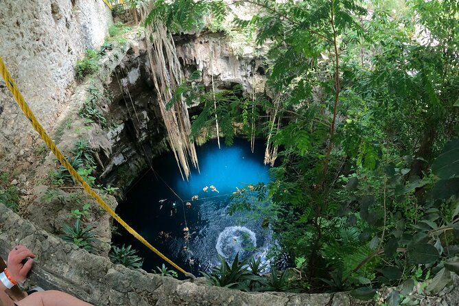 Private Full-Day Guided Chichen Itza Tour with Lunch - Valladolid colonial town and the Saint Bernadine convent