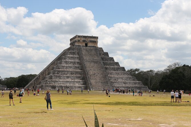 Private Full-Day Guided Chichen Itza Tour with Lunch - The guide makes or breaks this day, and you get real attention