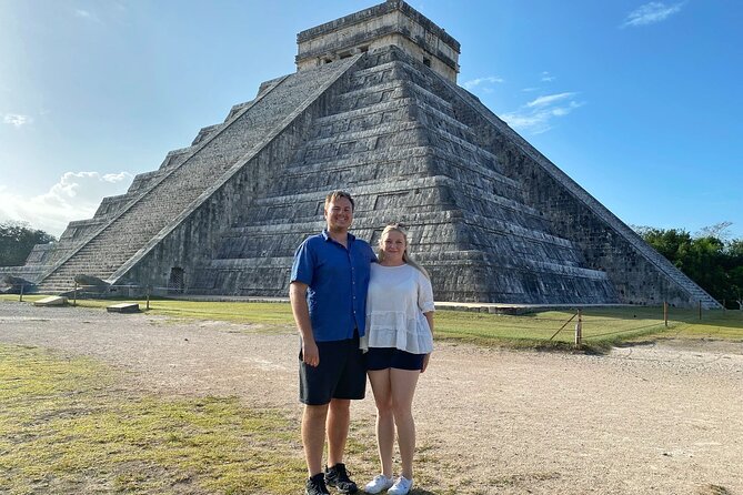 Private Guide Service in the Archaeological Zone of Chichen Itza - How the Guide Adds Value Beyond the Stones