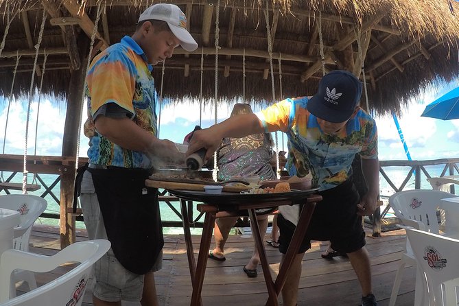 Private Jeep Excursion in Cozumel with Lunch and Snorkeling - Optional stops, tequila and chocolate temptations, and how to keep control