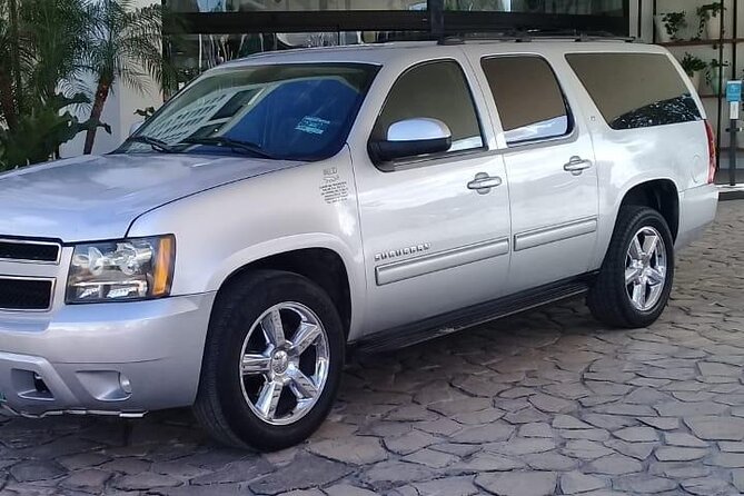 Private luxury transportation from CUN Airport to Puerto Morelos - Price and value: $54 for a short, private, no-drama transfer