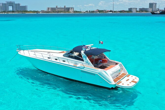 Private Luxury Yacht 55FT Rental in Cancun - Price and value: when $426.25 per group makes sense