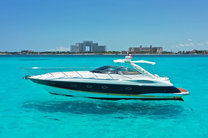 Private Premium Yacht 46FT Rental in Cancún - Price and logistics: what $283.18 really buys for a group