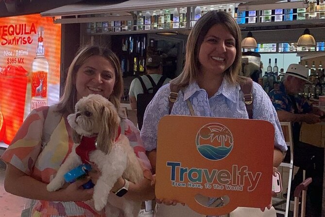Private roundtrip transportation from Cancun airport to hotels - The real value of $64.58 per person for a roundtrip transfer