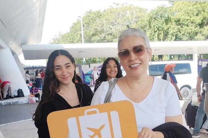Private Roundtrip Transportation from CUN to Boulevard Kukulcan - Who This Transfer Fits Best (and Who Should Double-Check the Hotel Zone)