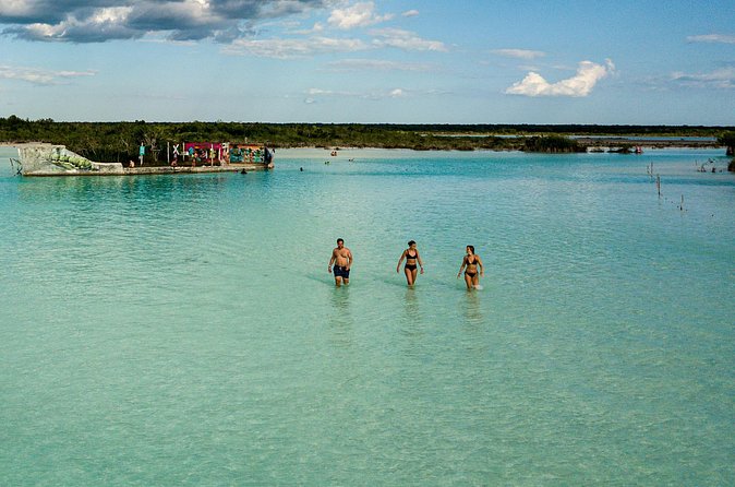 Private Sailing Adventure in Bacalar - Isla de los Pájaros: bird island timing plus anchored rest time