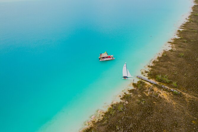 Private Sailing between Mangroves - Abandoned Pier Stop and the Included Fruit Snack