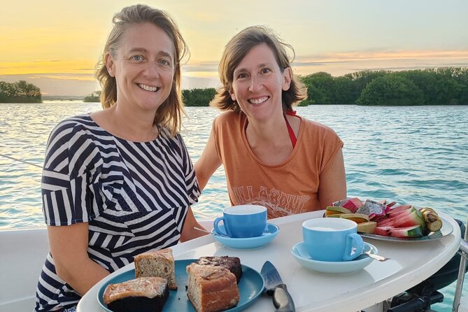 Private Sunrise Tour with Breakfast on Board - The hosts and the “private” part that you will feel