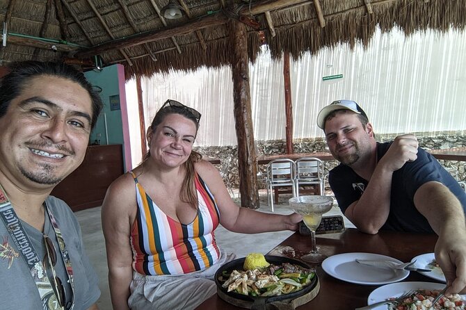 Private Tacos and Bar Hopping Tour in Cozumel - Mercado Municipal Tacos: Start Hungry, Eat Local