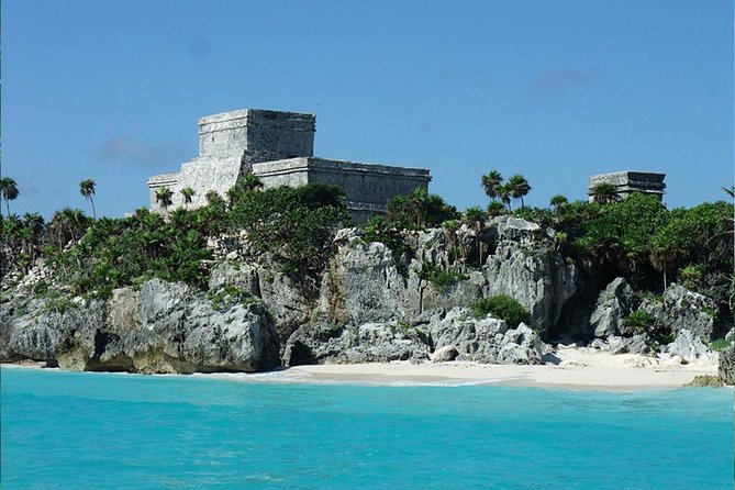 Private Tour: 2 Mayan cities in one day, Tulum and Coba - Lunch by Cobá: Buffet Time, One Soft Drink, and the 3:00 pm Closing Note