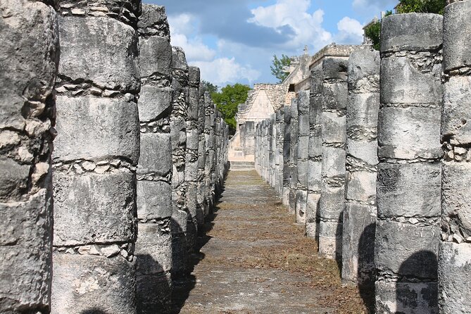 Private Tour Chichen Itzá and Cenote plus Valladolid Magic town - Why a private guide makes Chichén Itzá feel less like a checklist