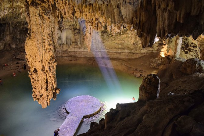 Private Tour - The best Cenotes in Yucatan - Suytun & Oxman - Suytun Cenote: the photo platform stop that sets the mood