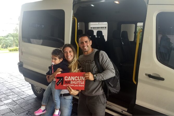 Private Transfer from Cancun Airport to Cancun Hotel Zone - Inside the Air-Conditioned Ride: Comfort and Safety in Cancun Traffic