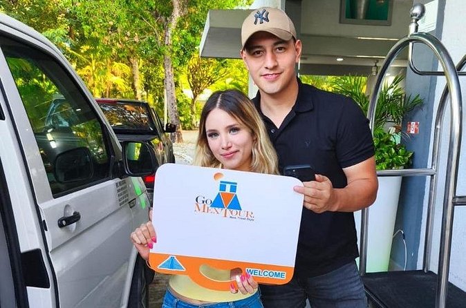 Private Transfer to or from Cancun Airport - For Families and Groups: Seats, Help, and Peace of Mind