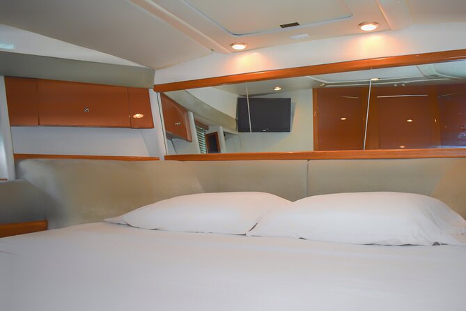 Private Yacht Rental in Cancun - Crew service in Cancun: why David and the captains matter