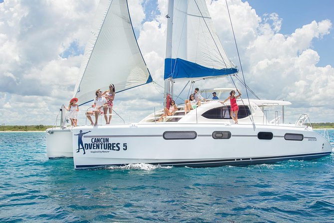 Riviera Maya Luxury Snorkeling Cruise with Lunch and Drinks - Lunch and Drinks on Board: Open Bar Energy and What the Meal Really Is