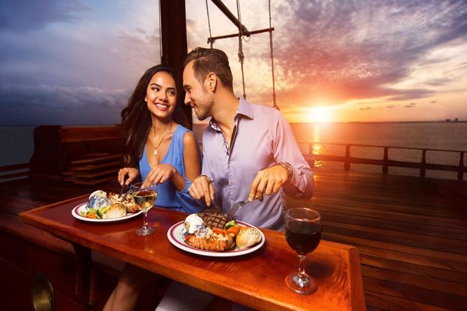 Romantic Dinner on a Spanish Galeon in Cancun - Where the Night Starts at Marina Aquatours (And Why Timing Matters)