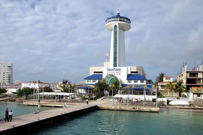 Round Ferry Transfer from Tortugas to Isla Mujeres - Departures that run often, and the one timing detail to watch