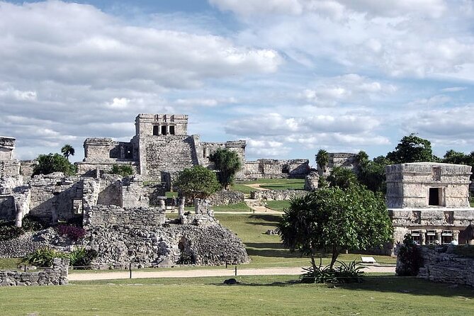 Round-trip Private Transfer Cancun Airport to TULUM Downtown - Who this transfer is best for, and who should think twice