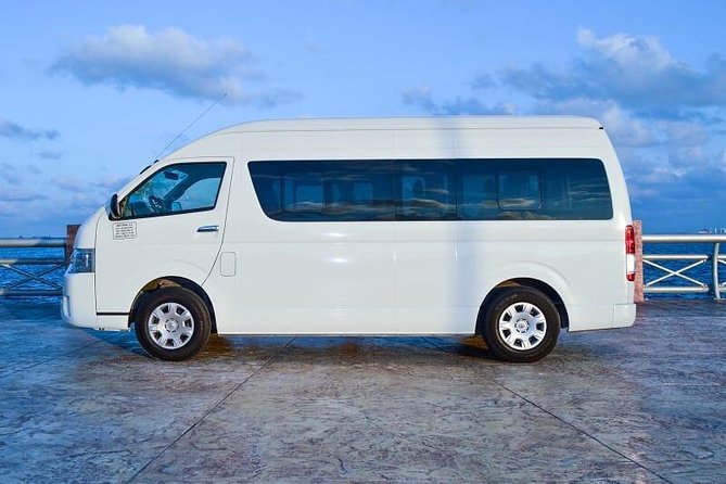 ROUNDTRIP Private Transfer Cancun -Tulum/Akumal /Hilton 1-8 pax - Private Cancun Airport Transfer to Tulum, Akumal, and the Hilton