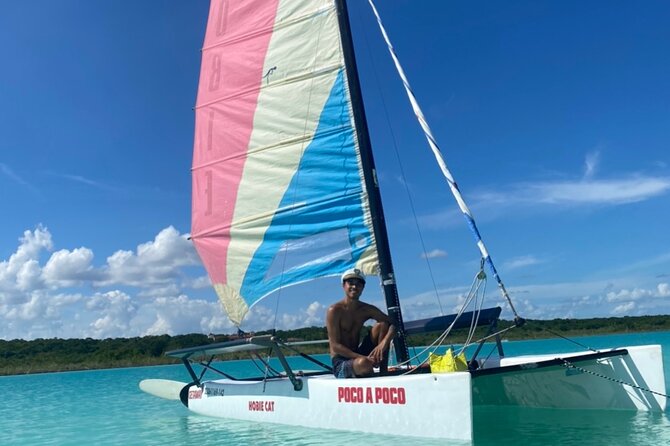 Sail away! Hobie Cat Tour Bacalar - Your Hobie Cat ride: what makes the Getaway feel special