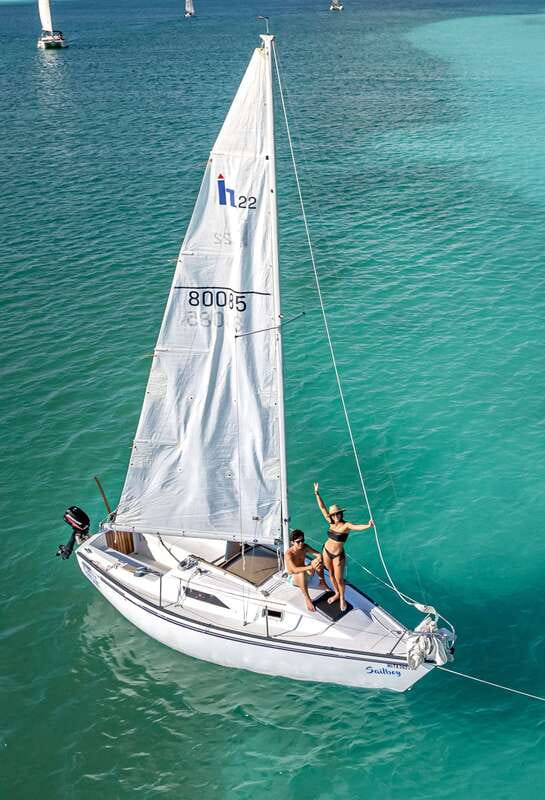Sailboat tour in the seven colors lagoon of Bacalar - Sailing, but With Real Wind: What to Expect When the Boat Changes Modes