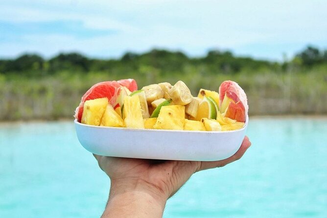 Sailing Tour through the Laguna de los Siete Colores - Hydration and snacks: the onboard break that makes it feel like brunch