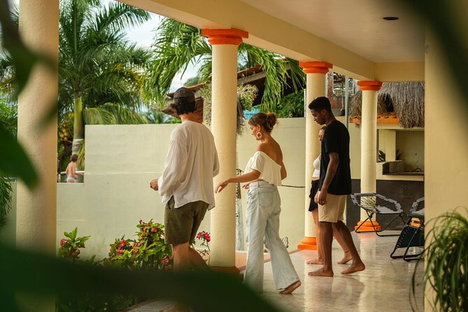 Salsa dancing, Guacamole & Margarita in Bacalar - Homemade guacamole and the friendliness factor