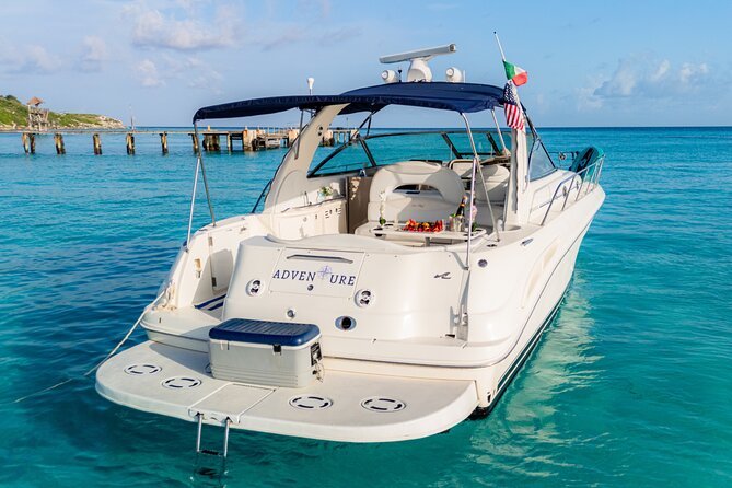 SeaRay 43ft Isla Mujeres, Snorkelling and more!! - Isla Mujeres North Beach: swim, walk, and soak up the vibe