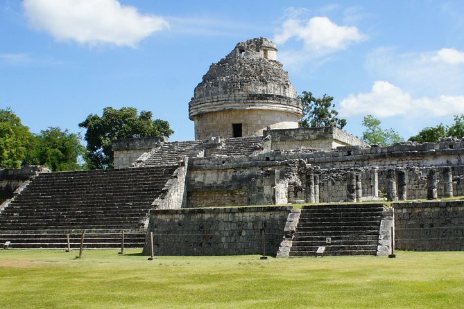 Semi-Private Chichen Itza, Cenote Ik Kil and Valladolid Tour - Buffet lunch: good local flavors, just manage the drinks expectation